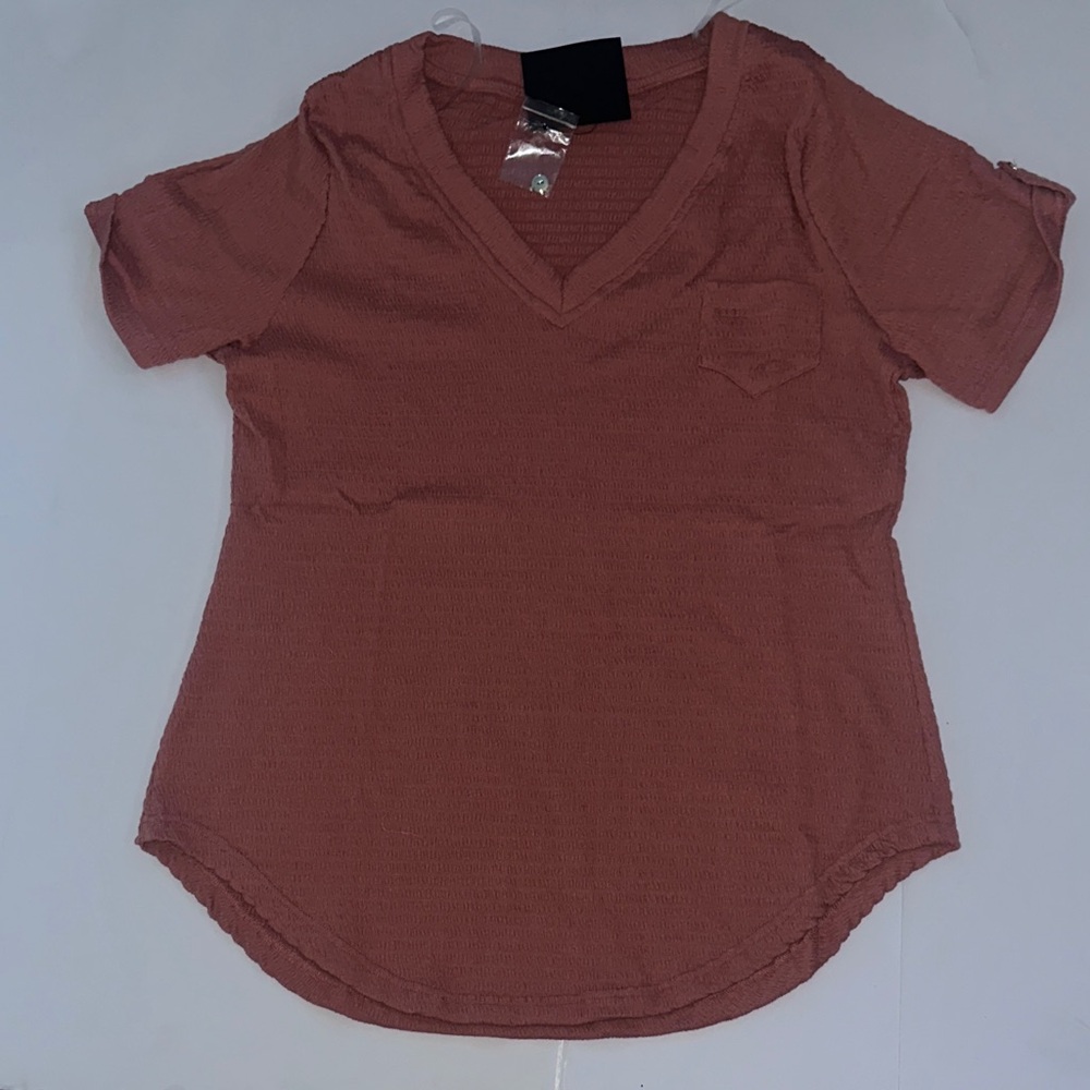V-Neck Short Sleeve Top in Warm Brown